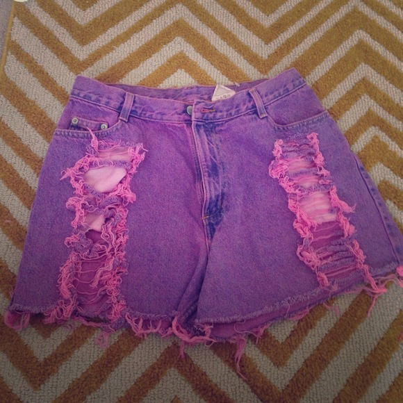 Purple shredded shorts