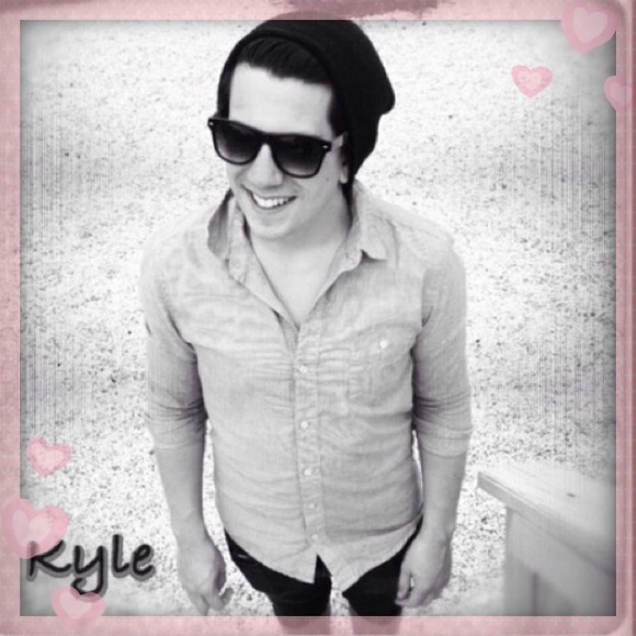 YOUR SELLER/BUYER - Picture 4 of 8