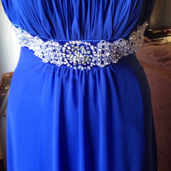 prom dress - Picture 2 of 3
