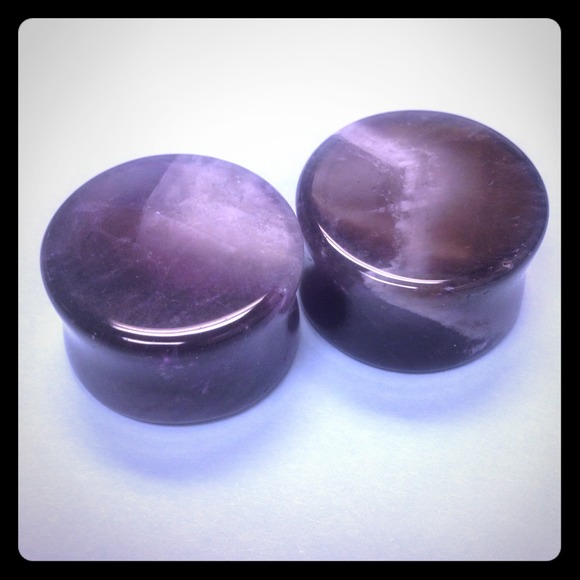 7/8 amethyst stone plugs