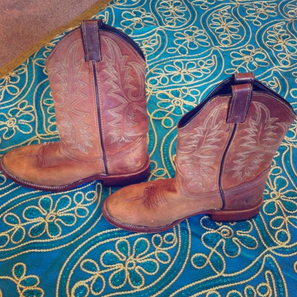 Laredo cowgirl boots!!!