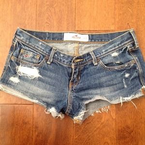 Hollister Jean Shorts!