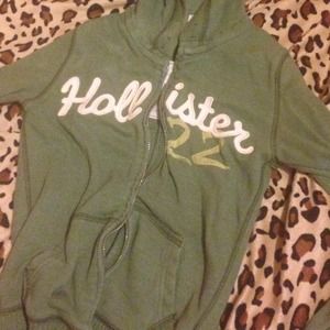 Hollister sweater