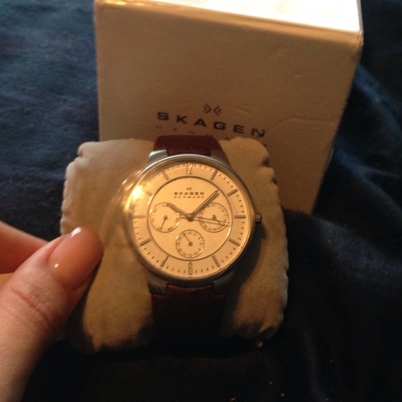 Skagen Denmark Brown Leather Watch with tags
