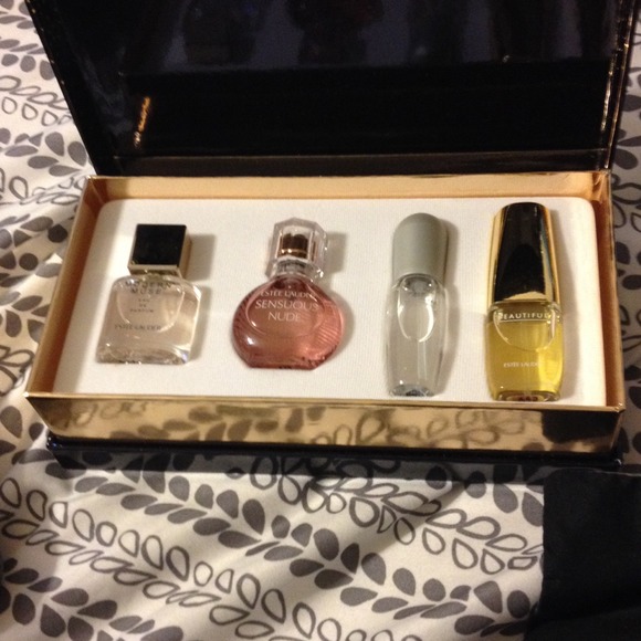 Estée Lauder perfume sampler