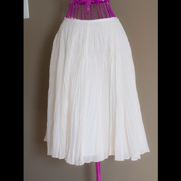 Victoria's Secret white skirt
