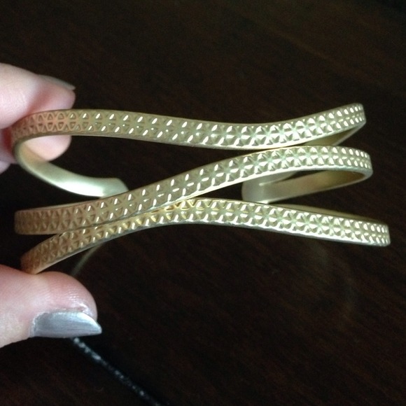 Three Stranded Gold Bangle - Picture 3 of 3