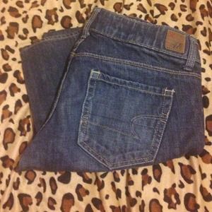 American eagle capris!