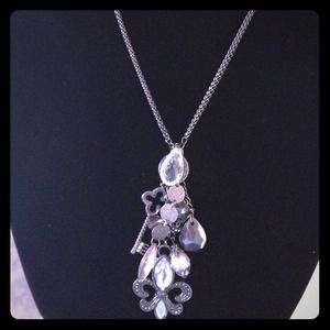 Fleur de lis charm necklace