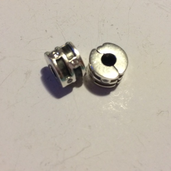 2 for 1 Pandora Bracelet clips