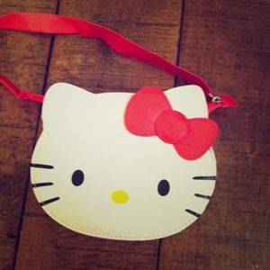 Hello kitty purse