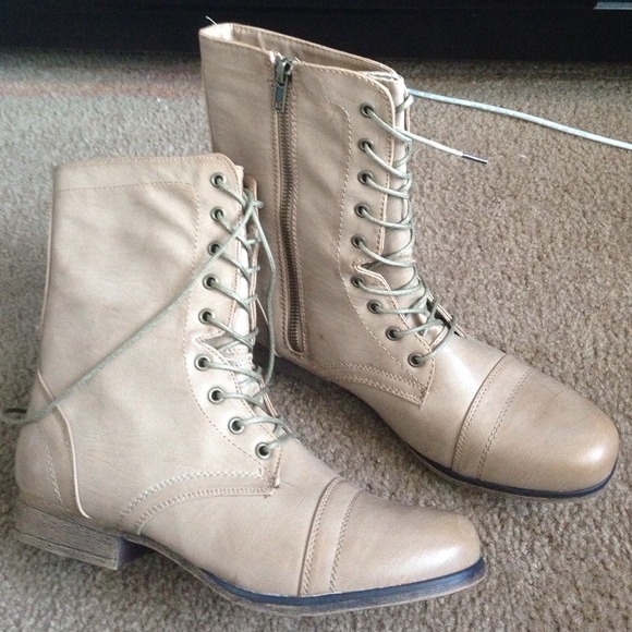 Nude Combat Boots 89