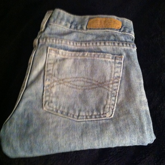 Womans Abercrombie & Fitch Capri pants