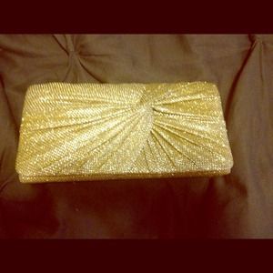 Gold clutch
