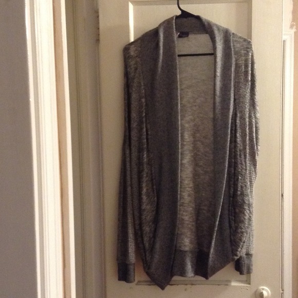 Lightweight Urban Outfitter sweater