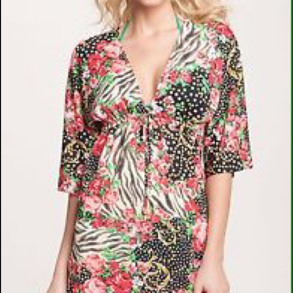 REDUCED ❌✂️🎉🎉 Premier bathing suit cover-up