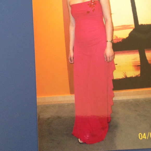 Pre-owned (Like New) prom/formal dress -S - Picture 4 of 4