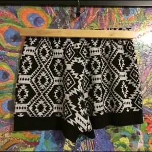 Sparkle & Fade patterned shorts