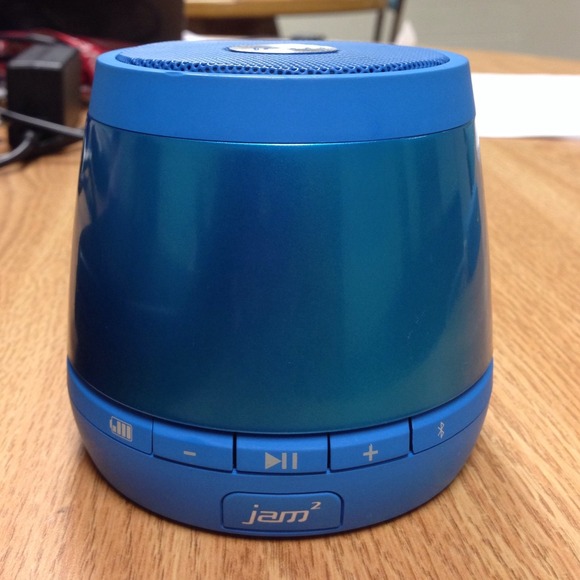 Bluetooth Portable rechargeable speaker.