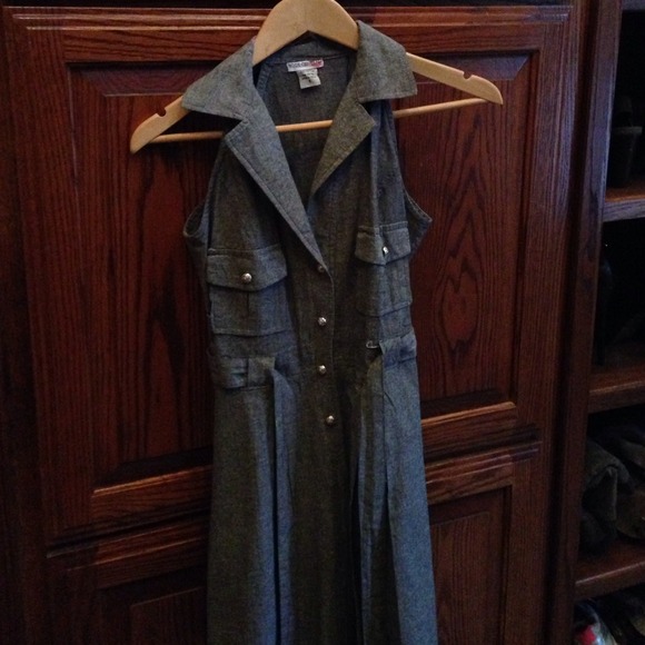 Razor back dress with belt