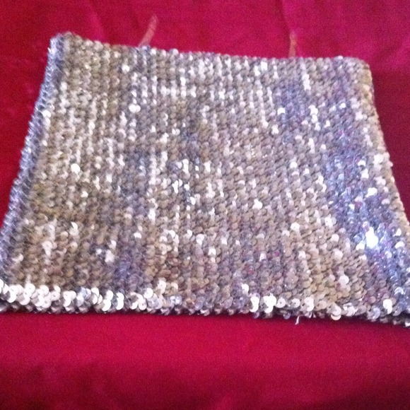 Silver top