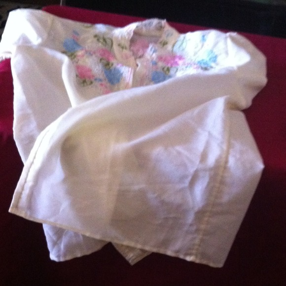 Beige blouse - Picture 2 of 2