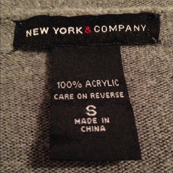 New York & Company sweater - Picture 3 of 3
