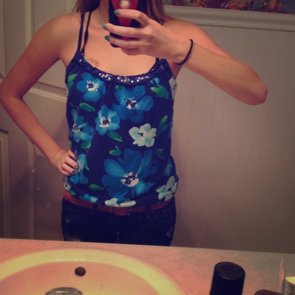 Floral tank
