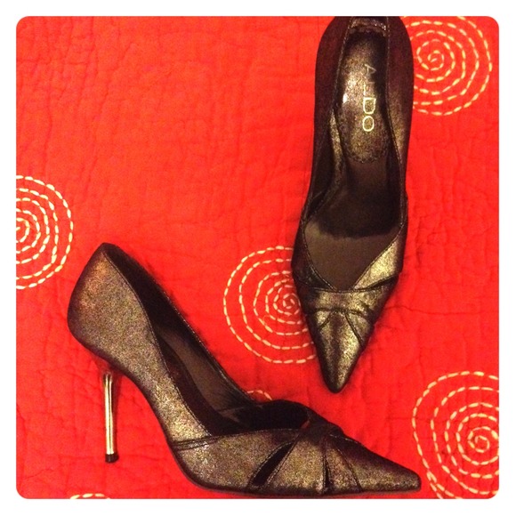 Super cute Aldo heels!