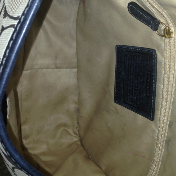 Coach Bag/Purse - Picture 2 of 4