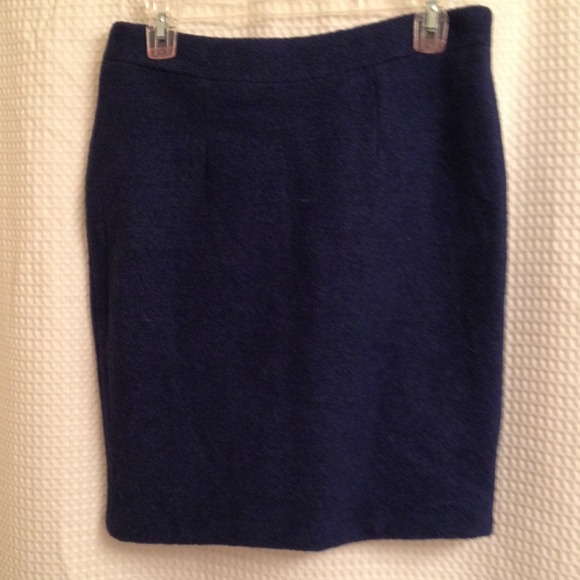 Boucle skirt NWOT