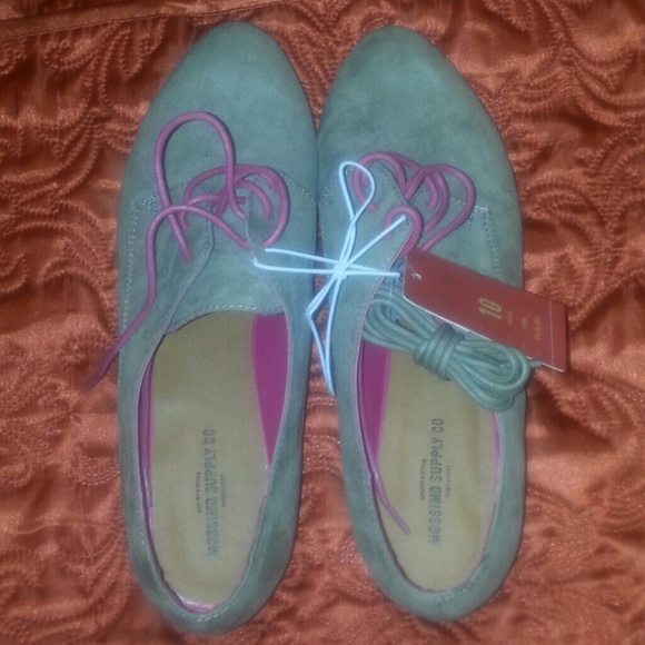 Shoes - Steal!! Target taupe and pink Oxford style flats