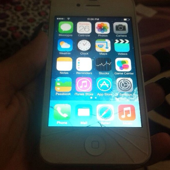 iPhone 4 ! 32 GB