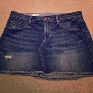 Gap darker denim skirt