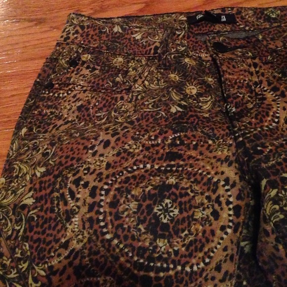 Patterned Pants - Picture 2 of 3