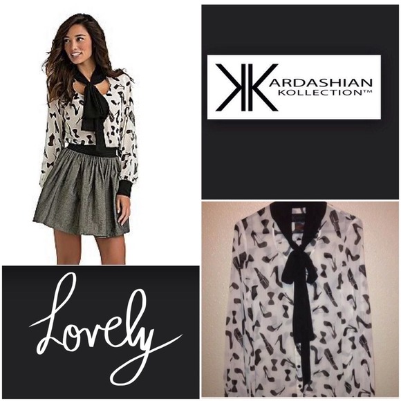 Kardashisn Kollection blouse