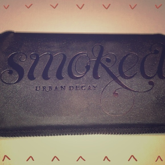 Urban decay smoked palette!!