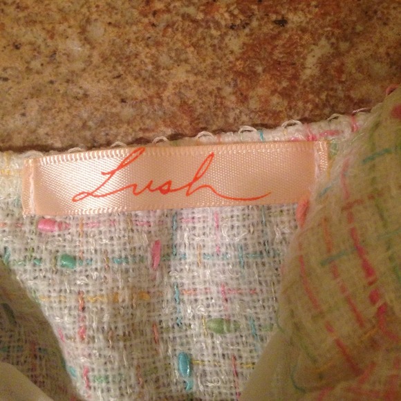 Lush top - Picture 3 of 3