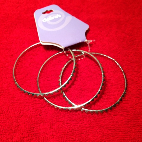 Silver studded bracelets - Picture 2 of 2