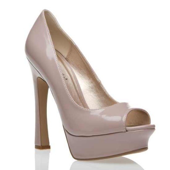 ❌SOLD❌ BN Shoedazzle "Marilee" Heels