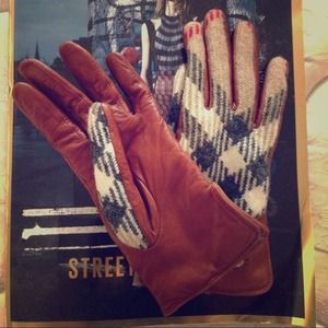 RESERVED Burberry gloves