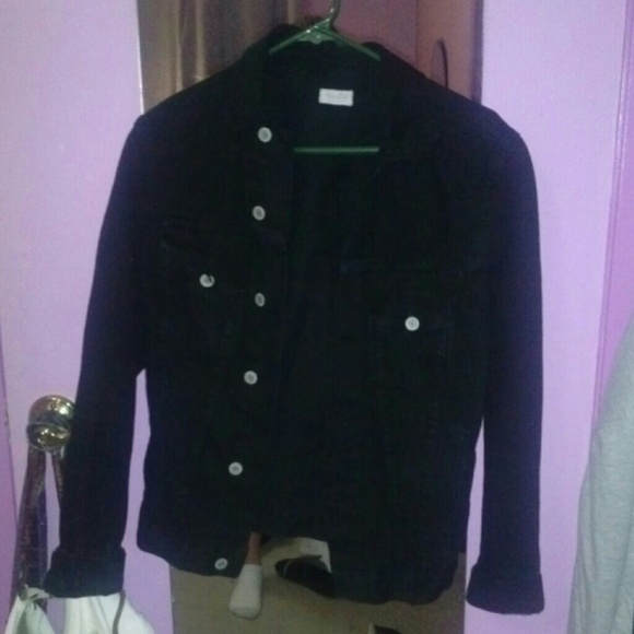 SOLD Brandy Melville black denim jacket - Picture 3 of 3