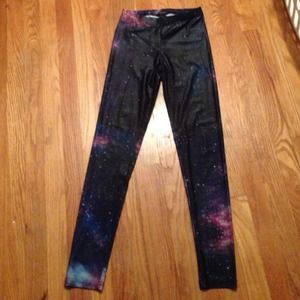 NWT galaxy leggings & grey leggings