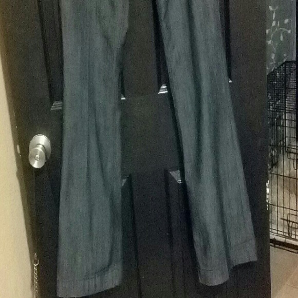 Sold - Picture 3 of 4