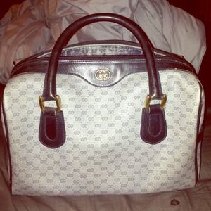 🎉reduced🎉💋Authentic vintage Gucci