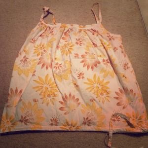 Gap yellow and creamish/ white floral tank