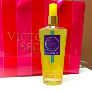 VS lemon chiffon sun kissed orchid spray 💕