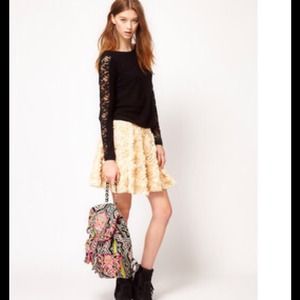 Free People • ivory rosebud skirt