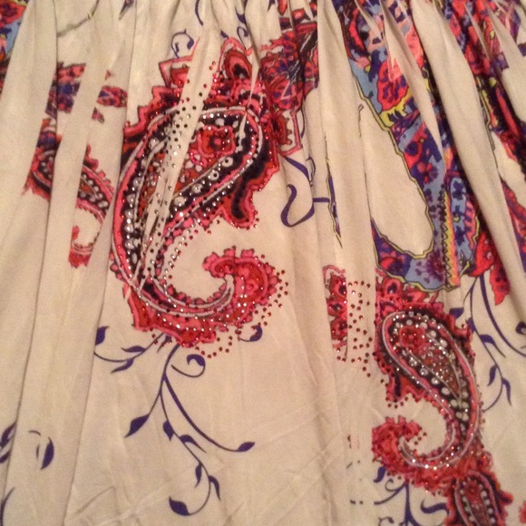 White floral beachy dress - Picture 2 of 3