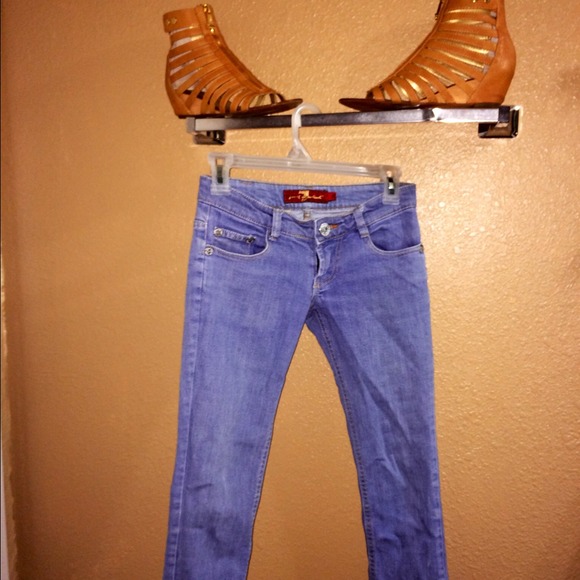 7 FOR ALL MANKIND JEANS! Beautiful babyblue